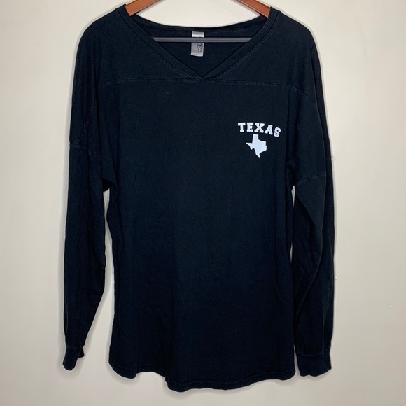 Duck CO | Black Comfortably Worn High V Neck TEXAS Long Sleeve Shirt | Represent - Picture 2 of 8